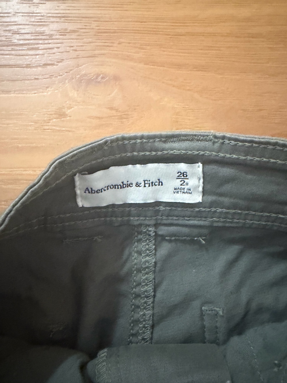 Abercrombie Olive Green Cargo Pants - Picture 4 of 4